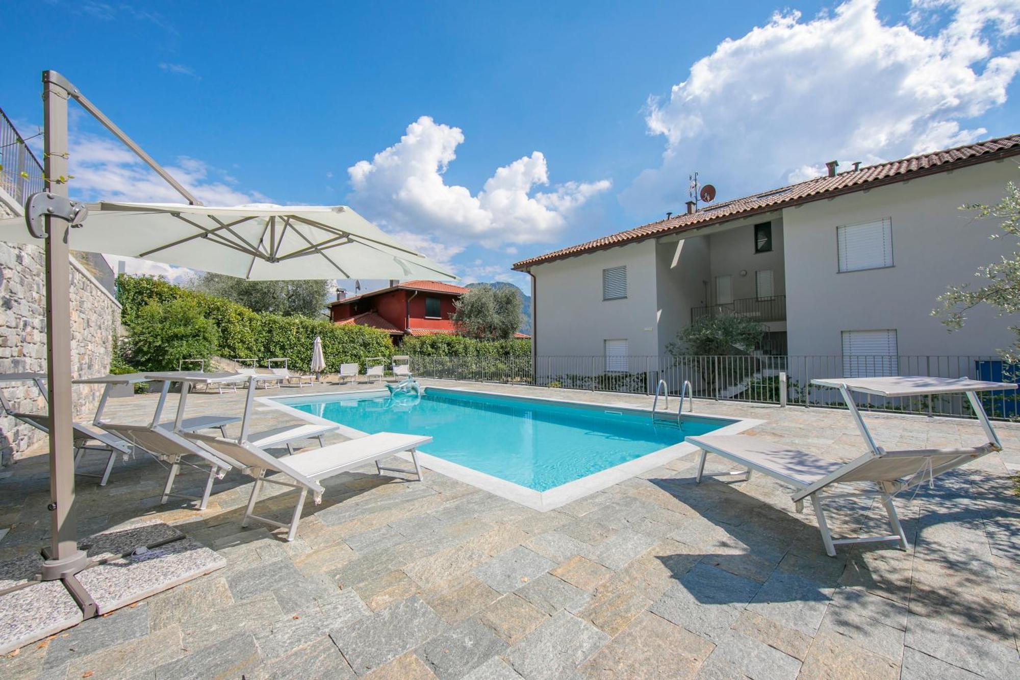 Sant' Agata Bellavista Lägenhet Ossuccio Exteriör bild